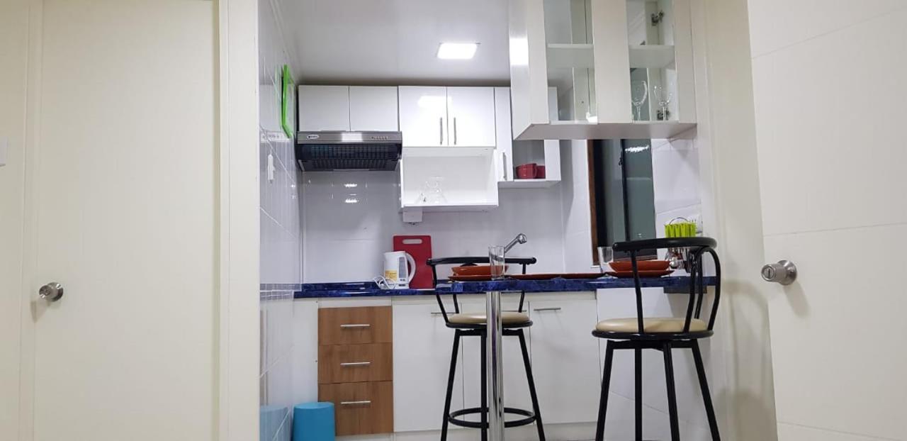 Mini Loft Apartment Икике Екстериор снимка